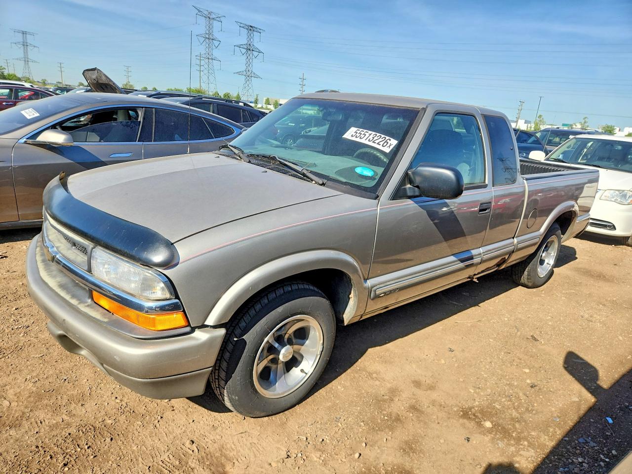 Salvage Chevrolet S-10 Image