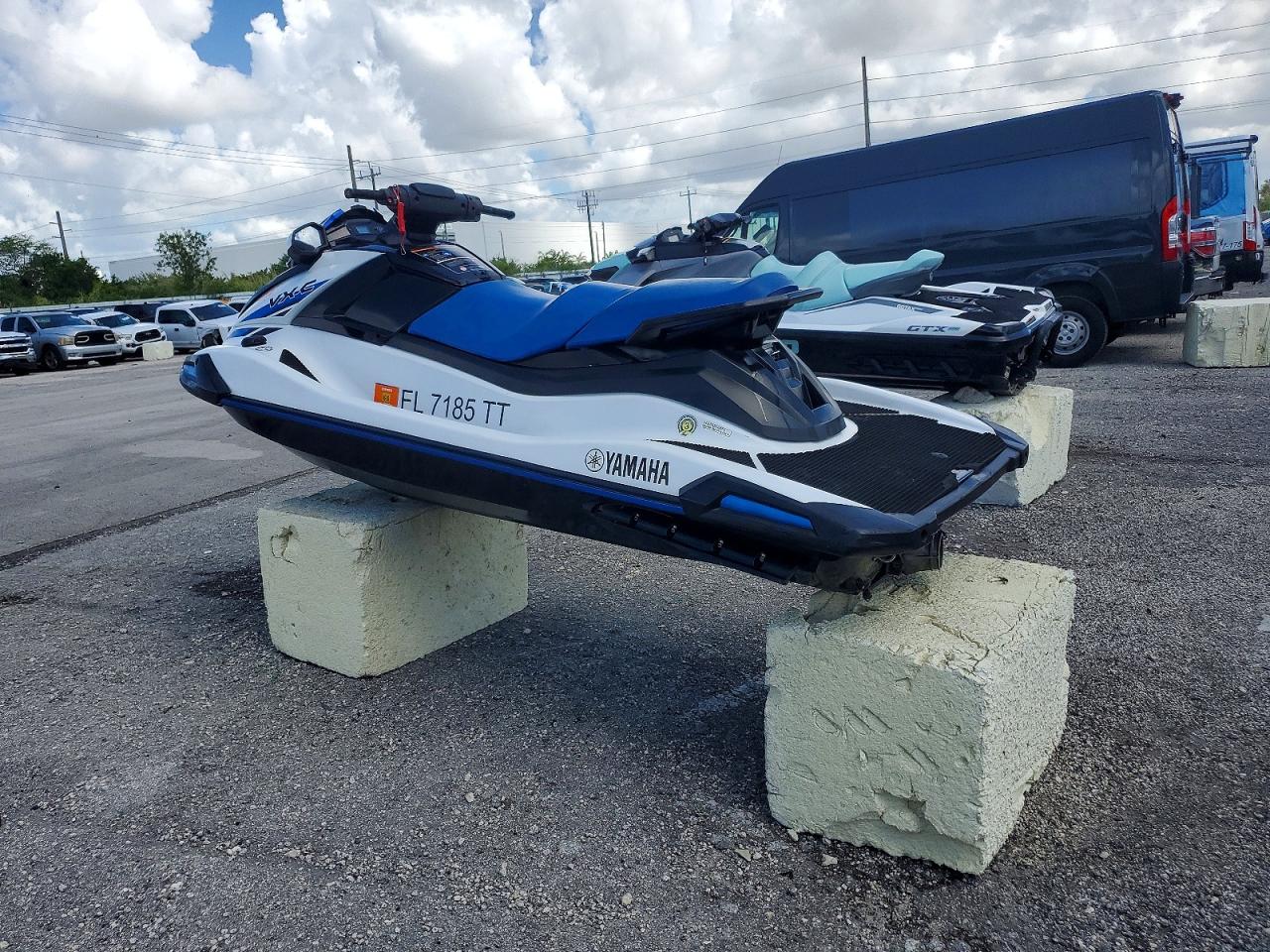 Yam Yamaha Vx