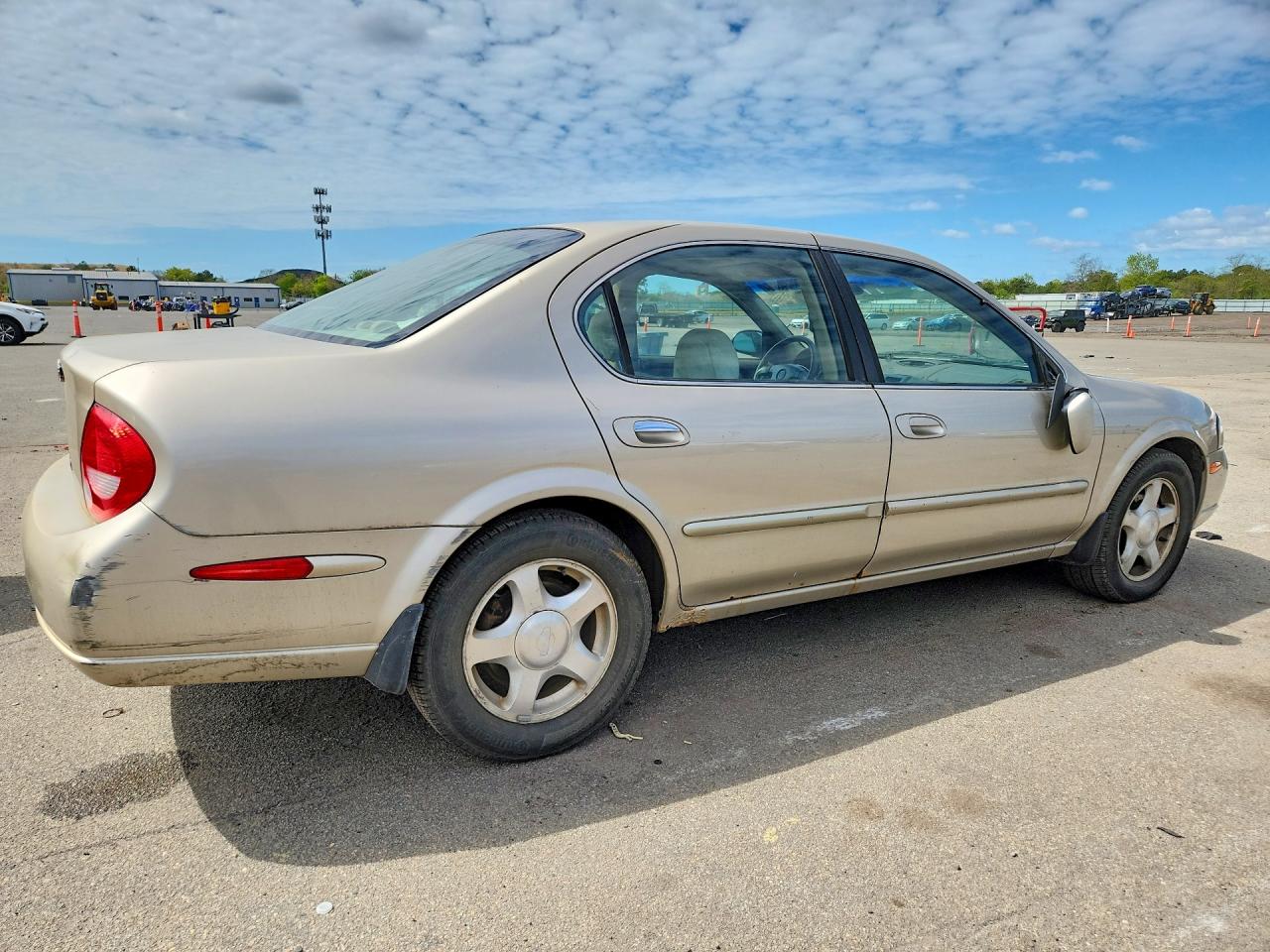 Nissan Maxima Gxe
