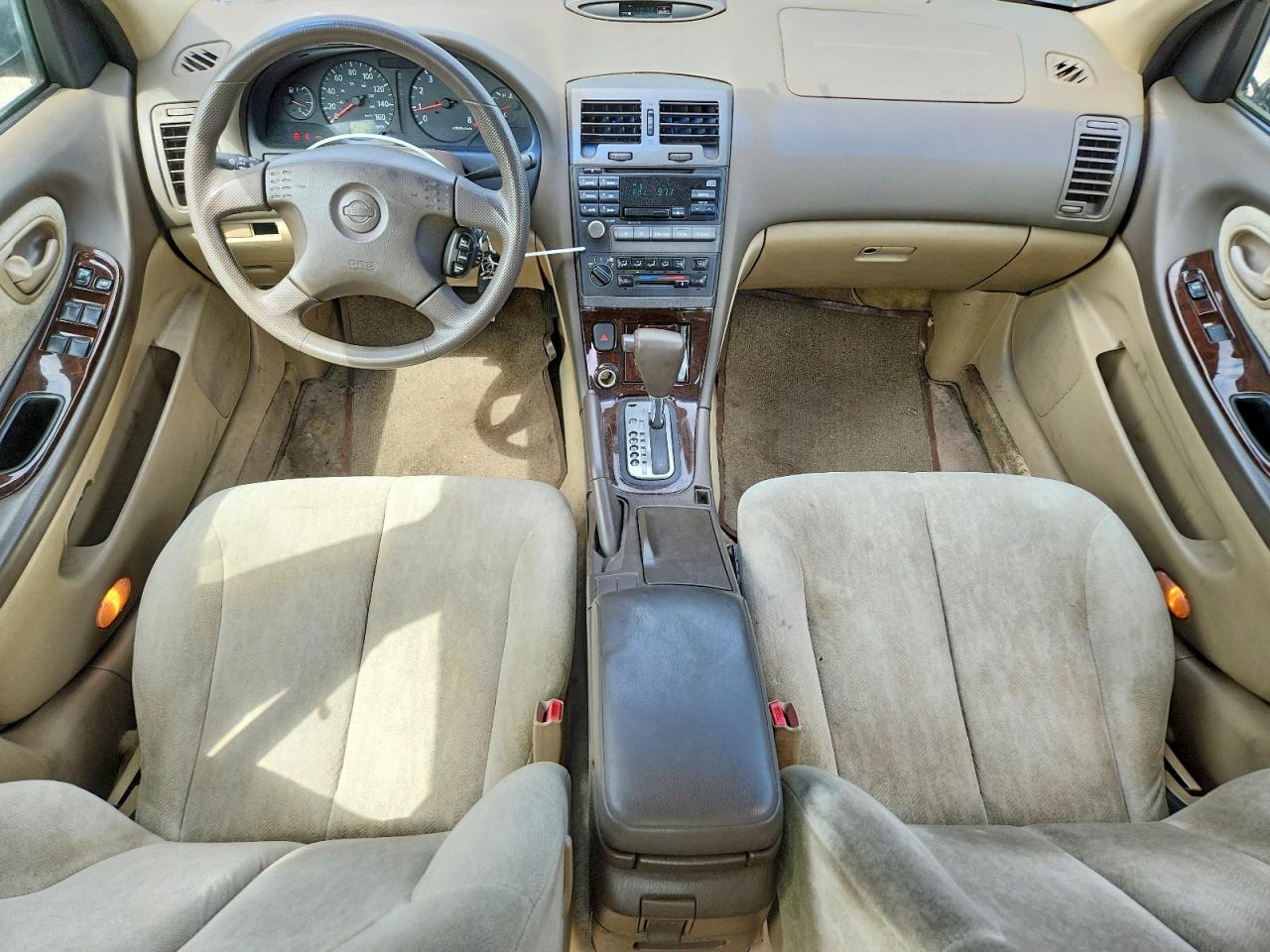 Nissan Maxima Gxe