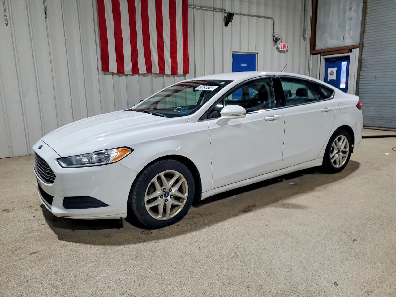 Salvage Ford Fusion Image