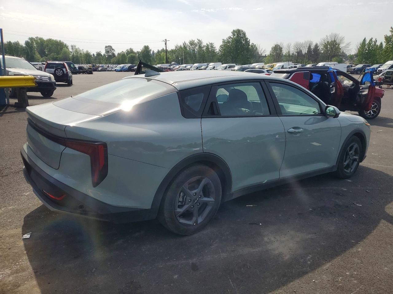 Kia K4 Lxs