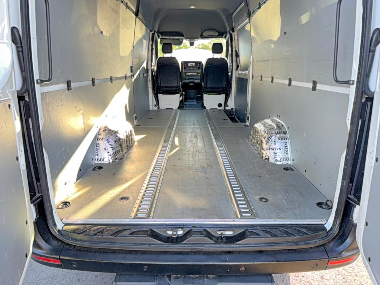 Mercedes-Benz Sprinter 2500
