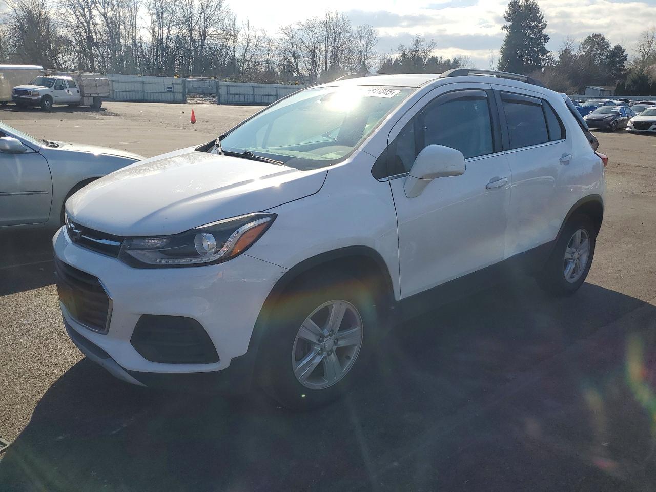 Salvage Chevrolet Trax Image