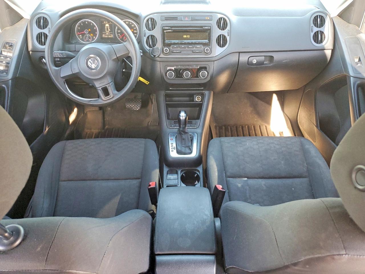 Volkswagen Tiguan S