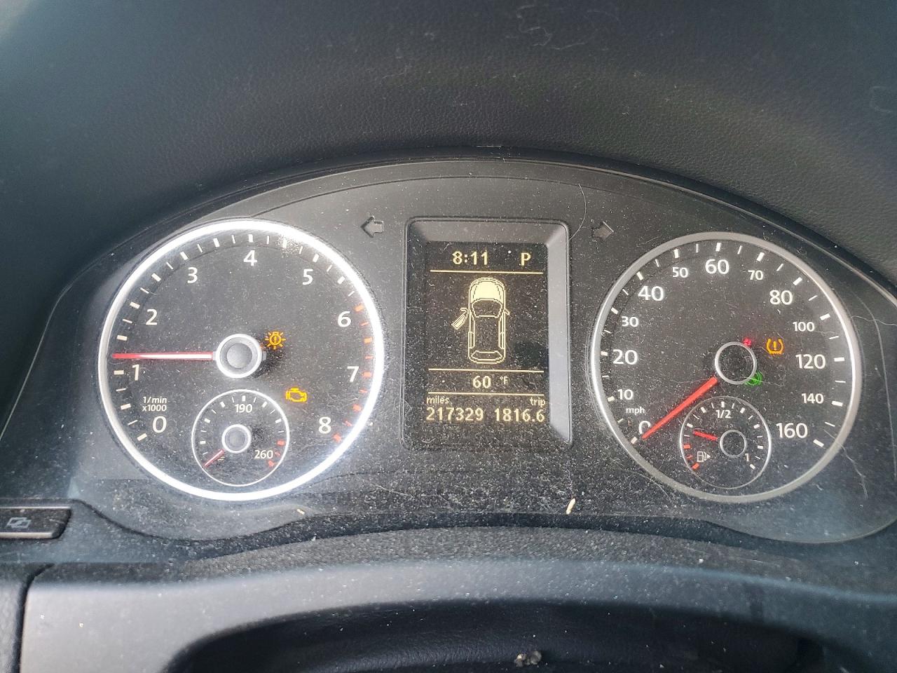 Volkswagen Tiguan S