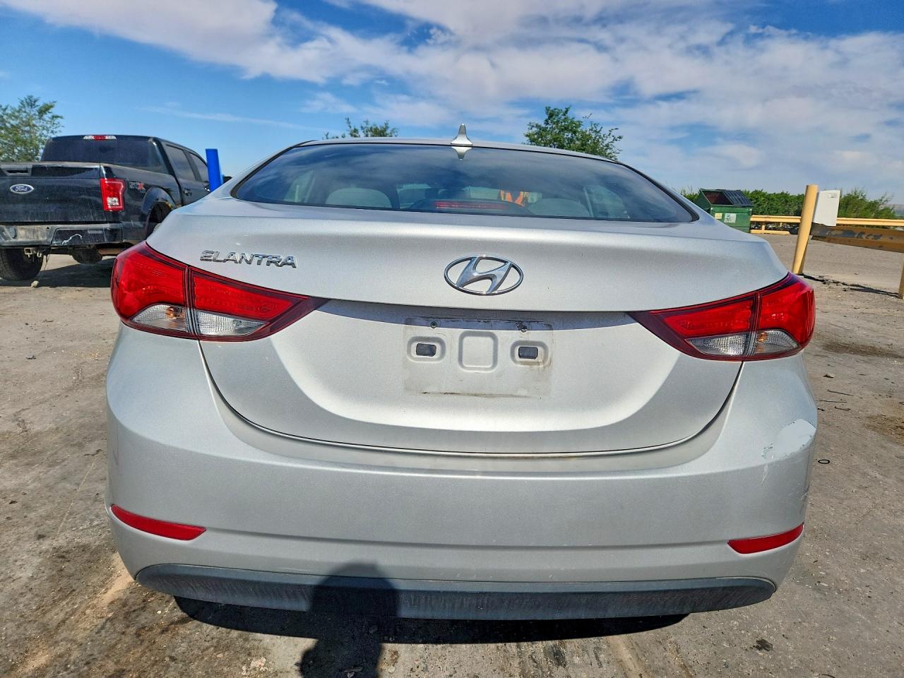 Hyundai ELANTRA Se
