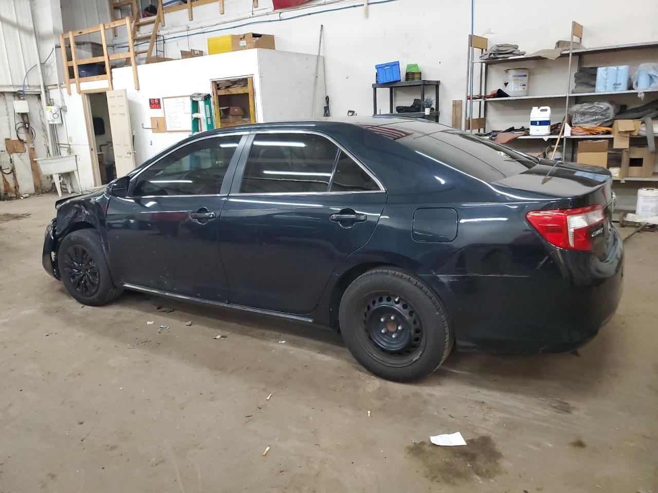Toyota Camry Base