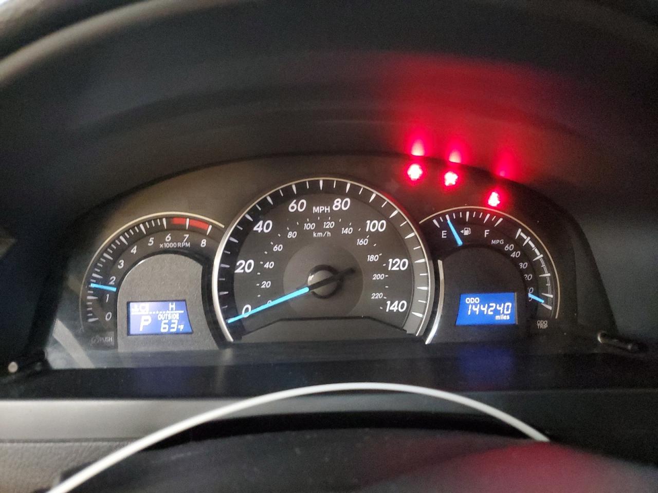 Toyota Camry Base