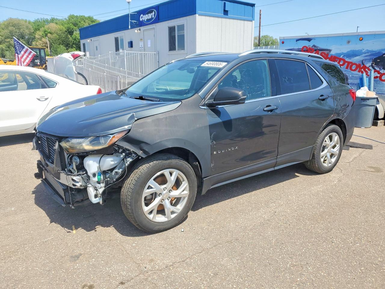 Salvage Chevrolet Equinox Image