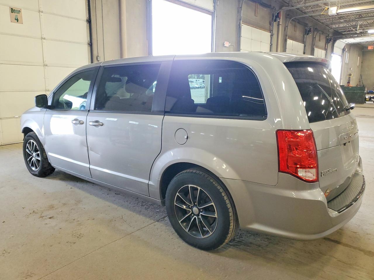 Dodge Caravan Se