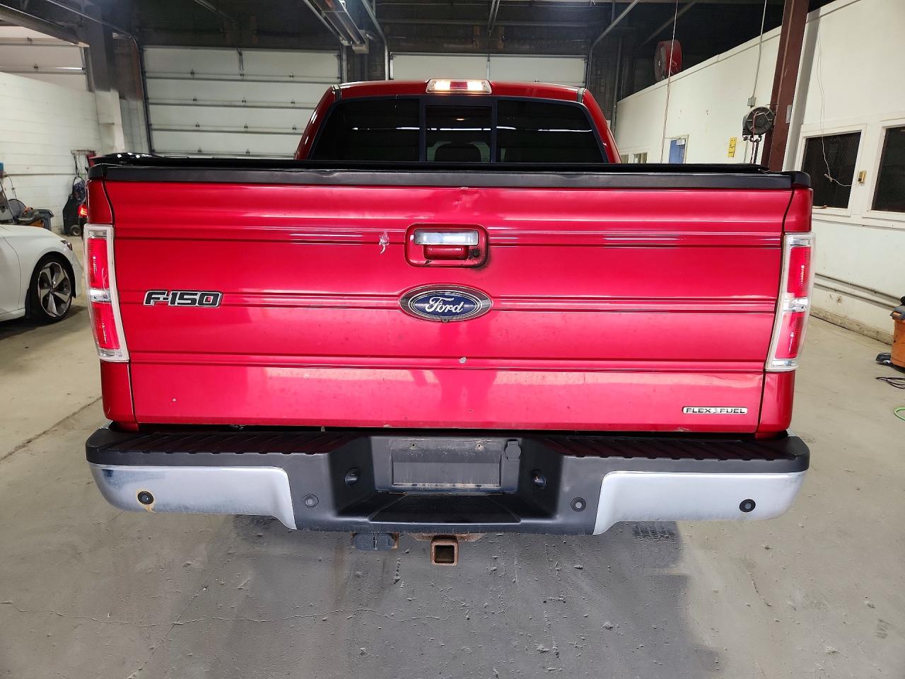 Ford F-150 Super Cab