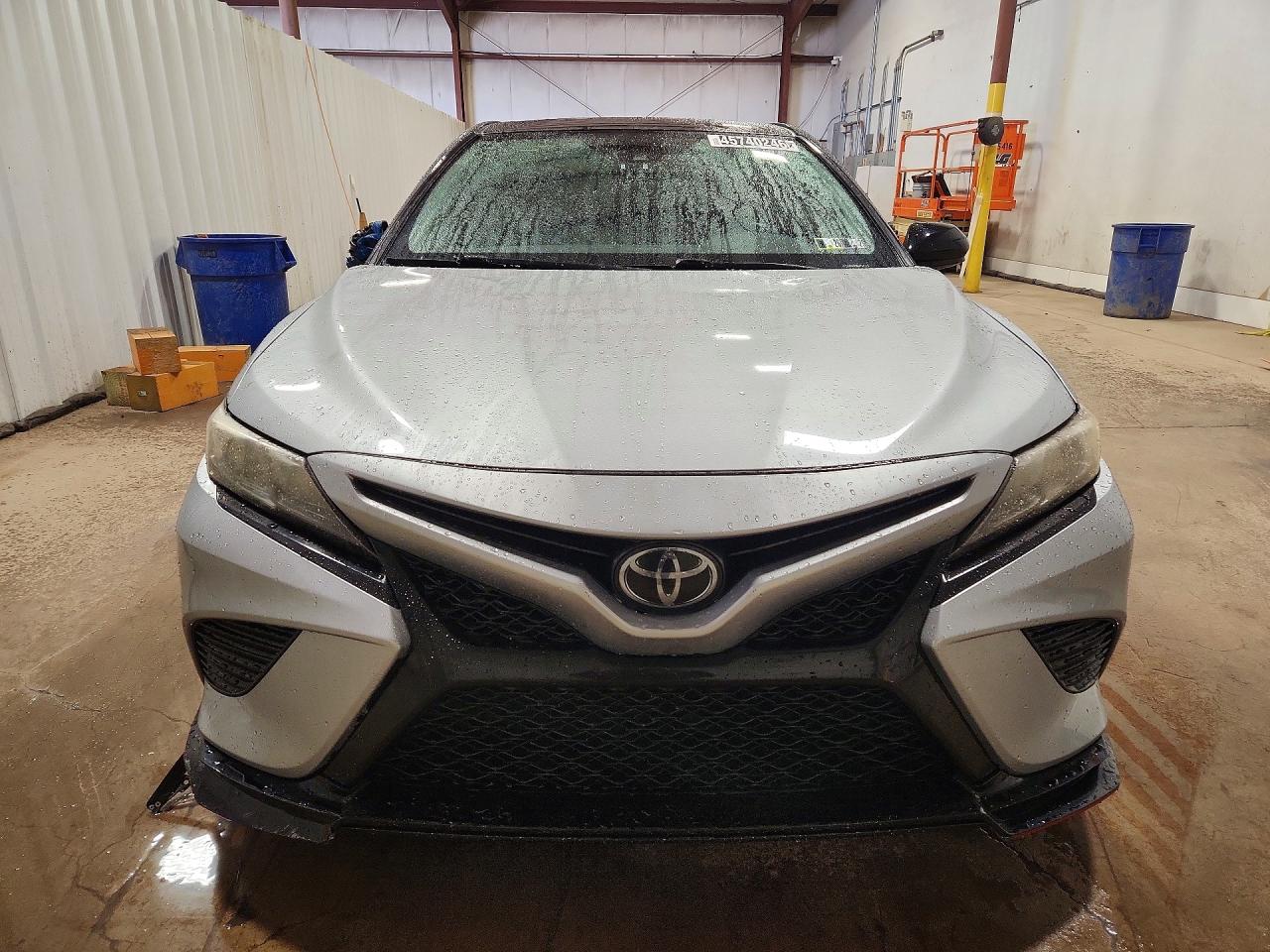 Toyota Camry Trd