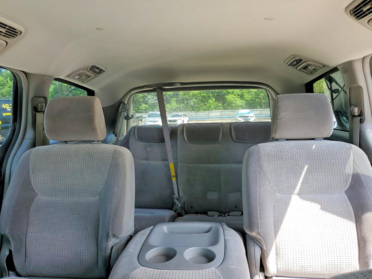 Toyota Sienna Le 8-passenger