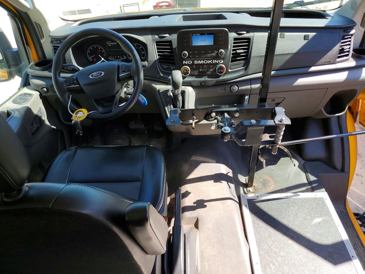 Ford Transit T-150
