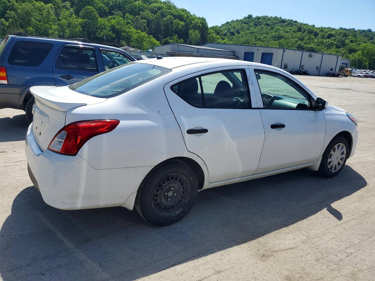 Nissan Versa S Plus