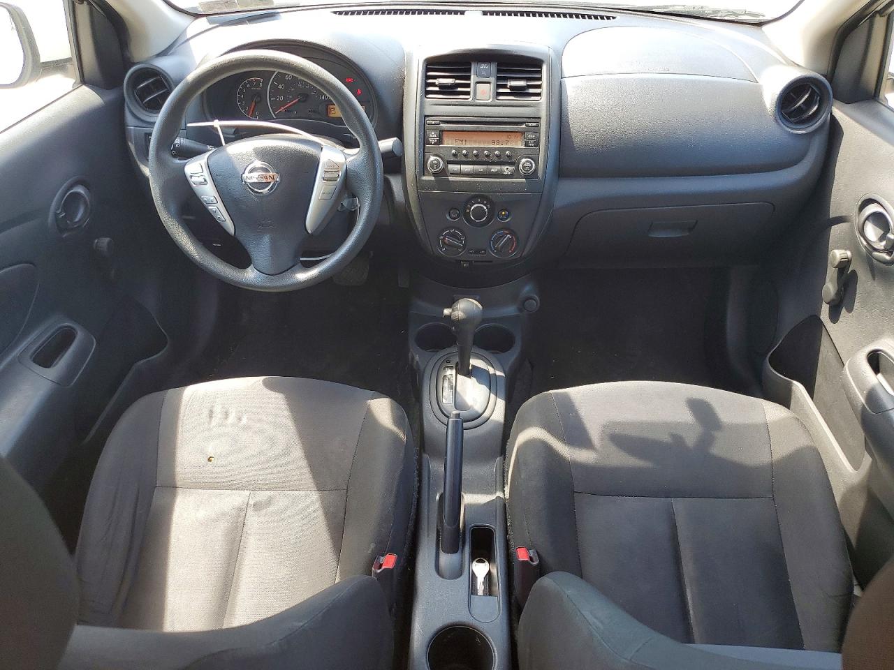 Nissan Versa S Plus