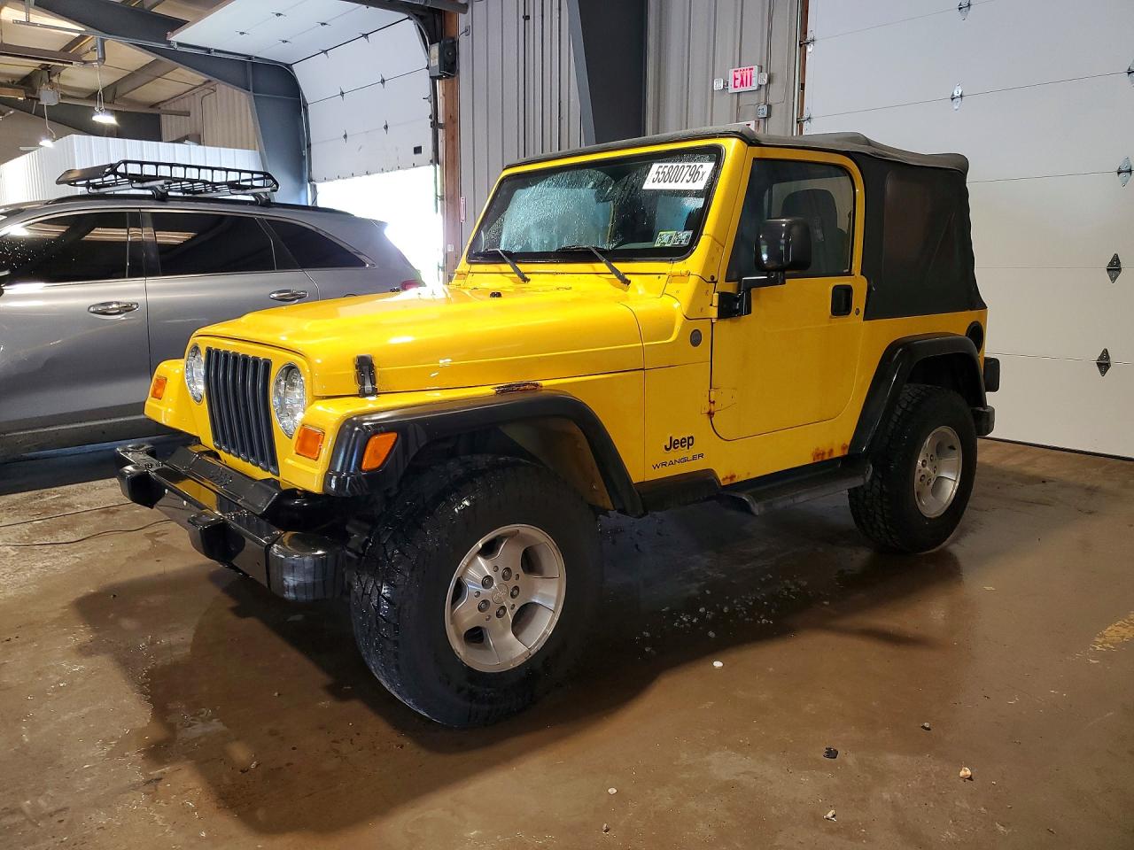 Salvage Jeep Wrangler Image