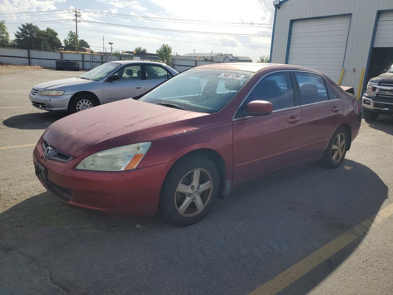 Salvage Honda Accord Image