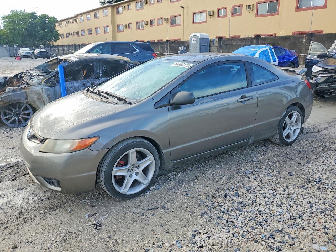 Salvage Honda Civic Image
