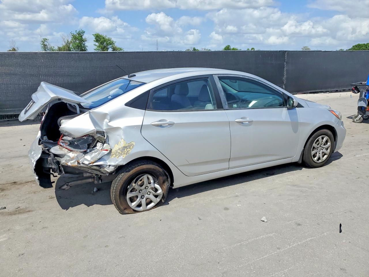 Hyundai ACCENT Gls