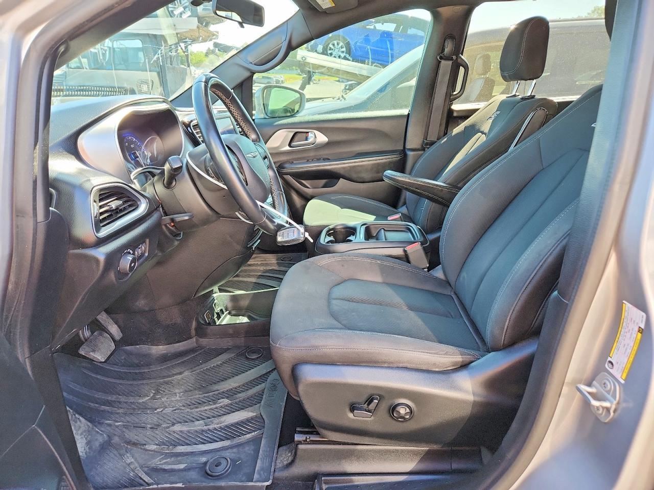 Chrysler Pacifica Touring Plus