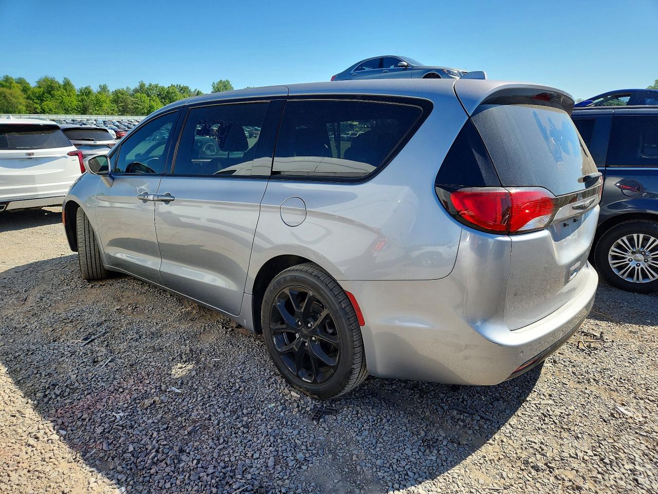 Chrysler Pacifica Touring Plus