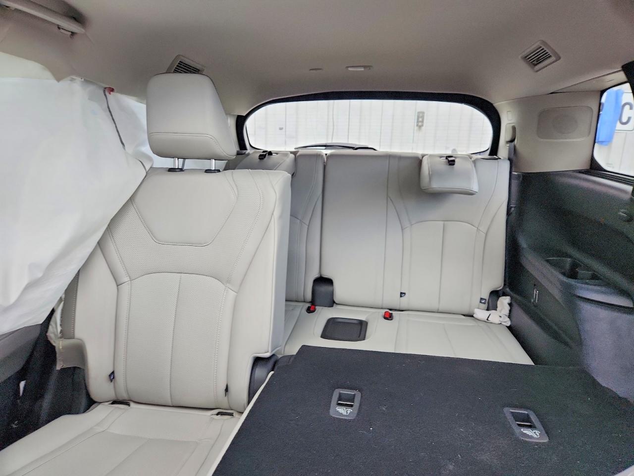 INFINITI Qx Luxe