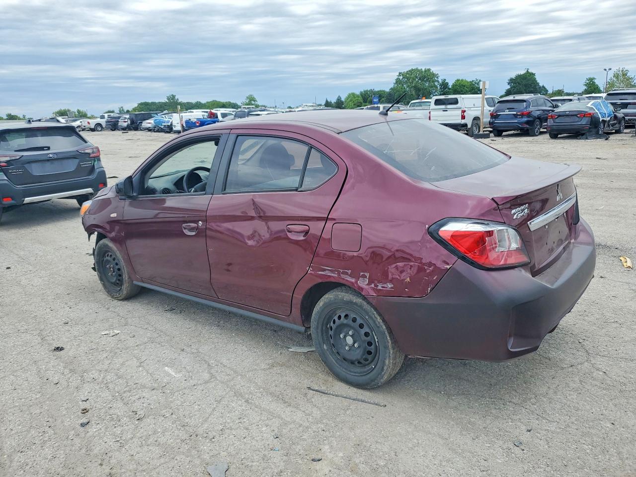 Mitsubishi Mirage G4 Es
