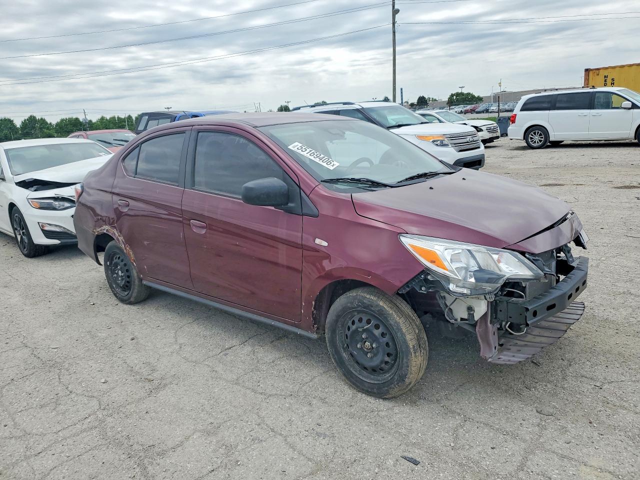 Mitsubishi Mirage G4 Es
