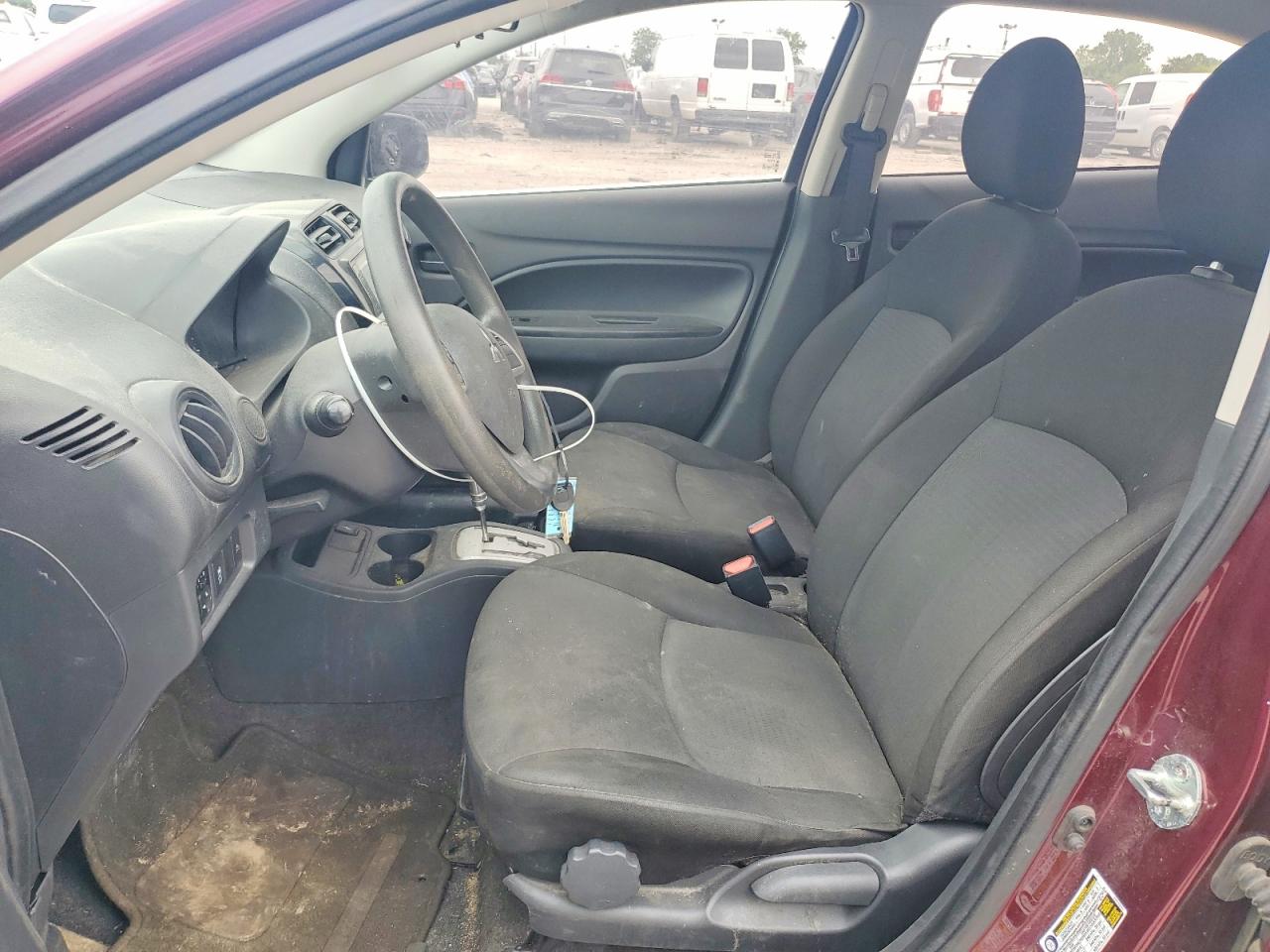 Mitsubishi Mirage G4 Es
