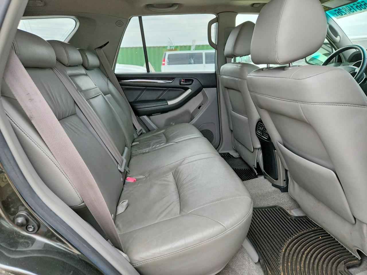 Toyota 4Runner Limited