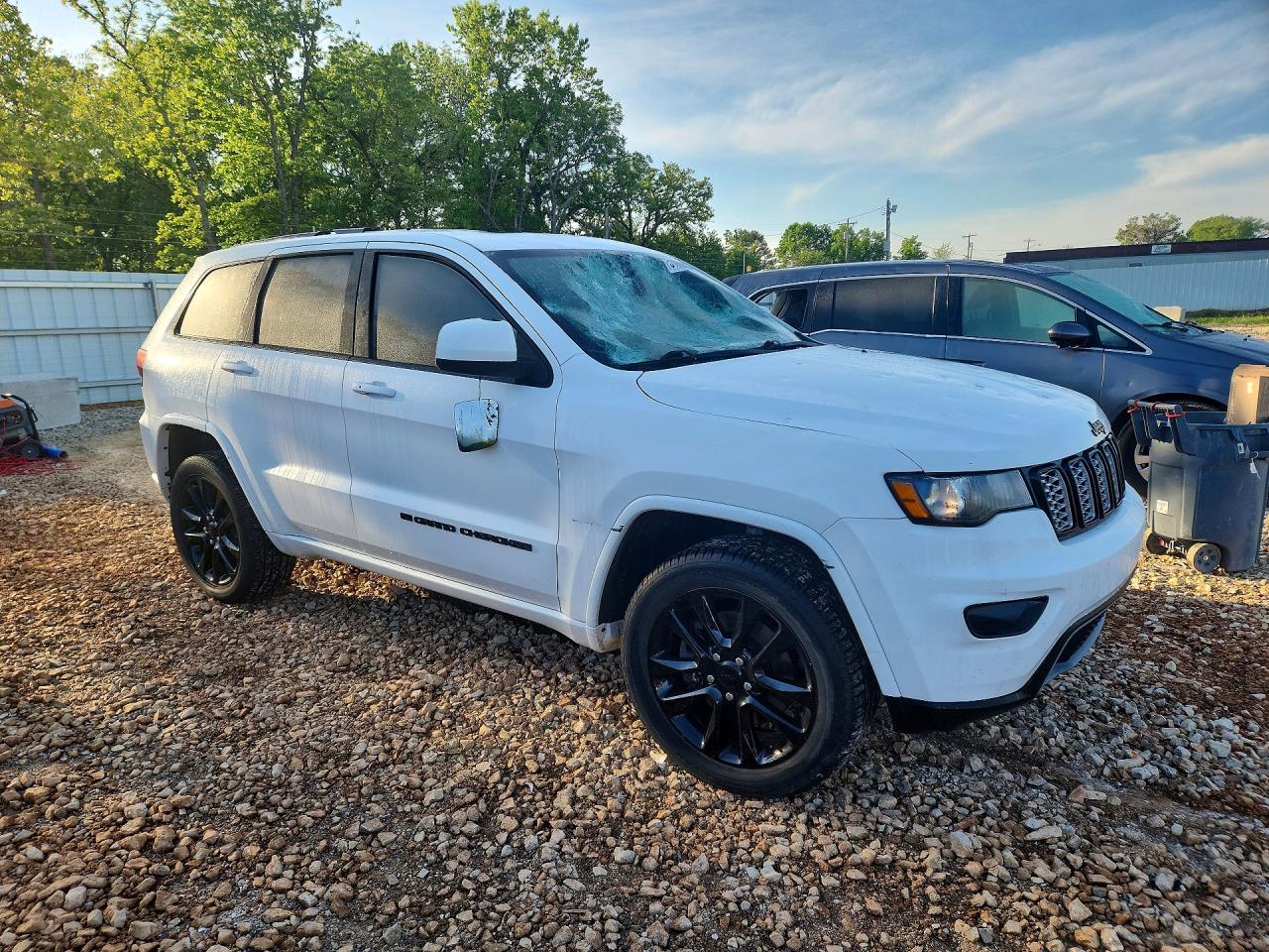 Jeep Cherokee Laredo E