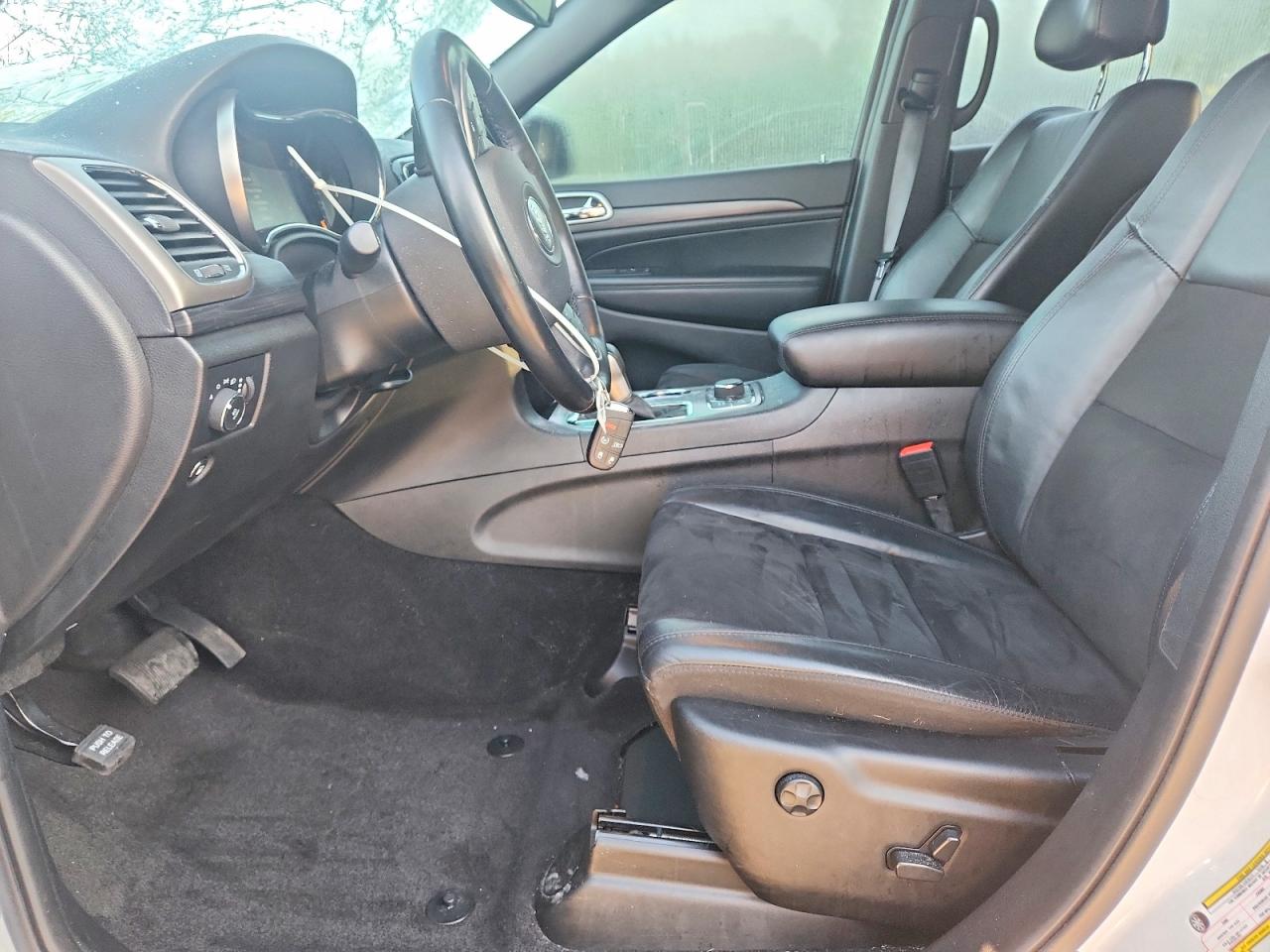 Jeep Cherokee Laredo E