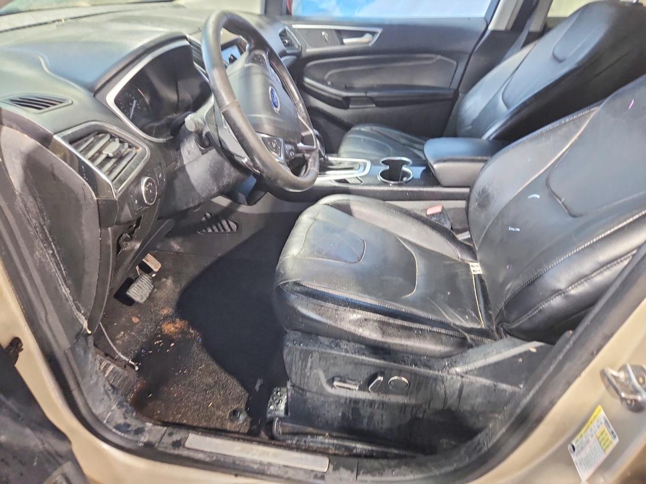Ford Edge Titanium