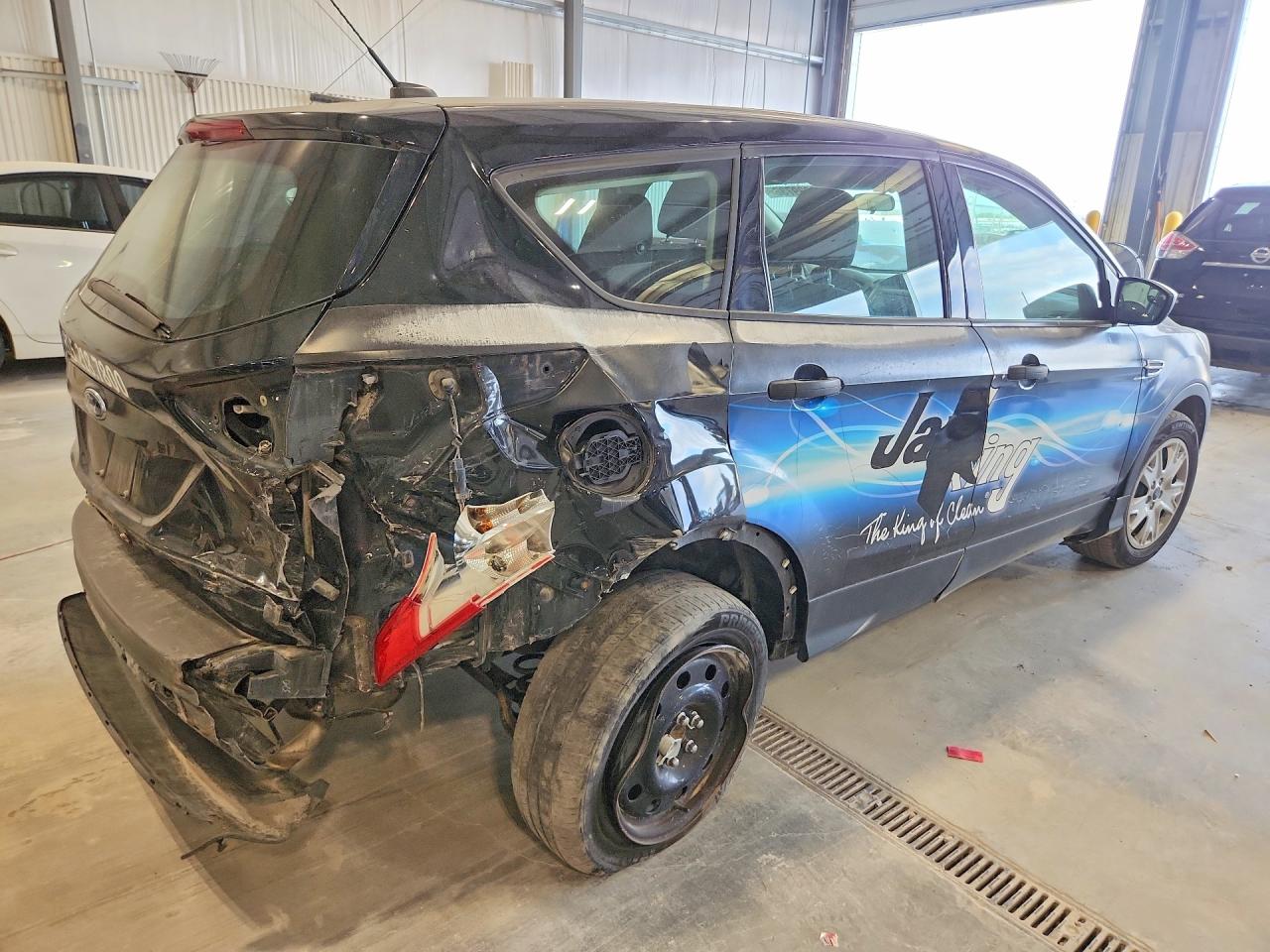 Ford Escape S