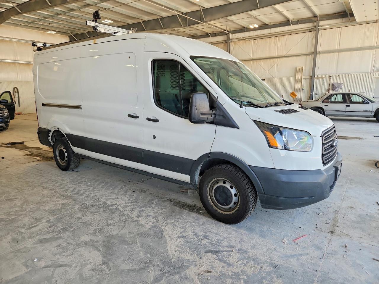Ford Transit T-150