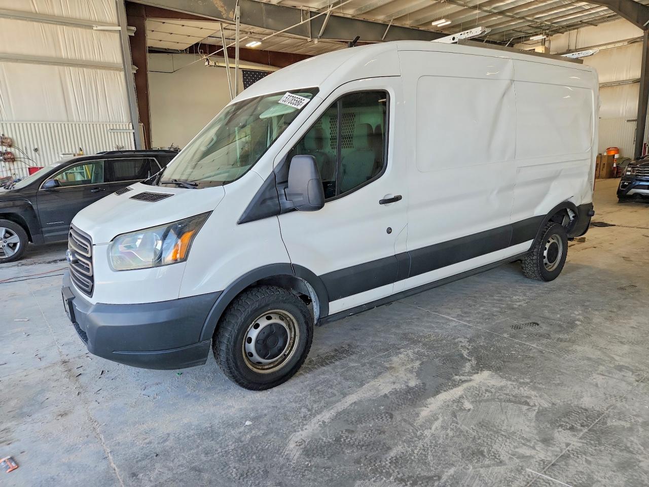 Salvage Ford Transit Image