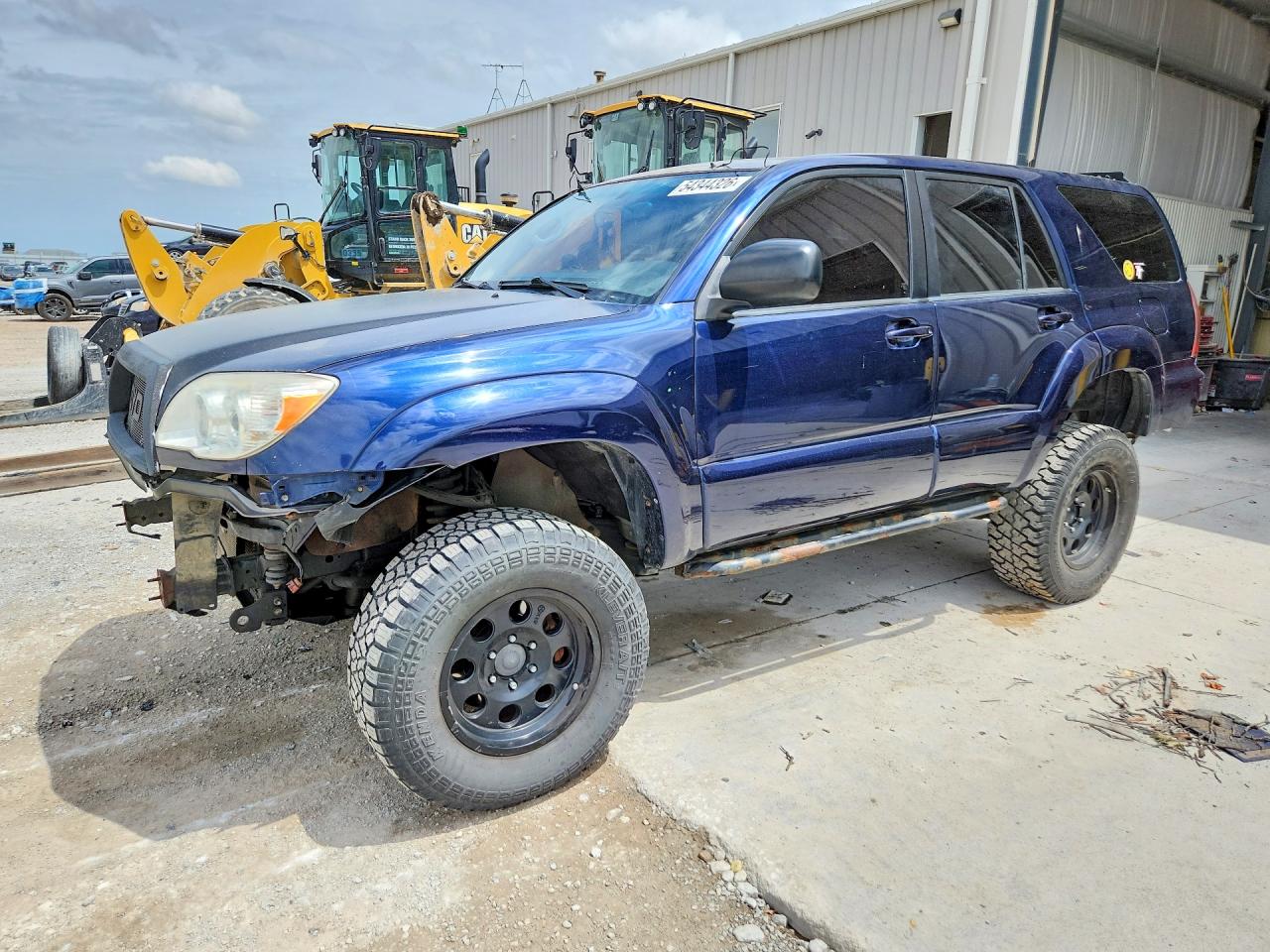 Salvage Toyota 4Runner Image