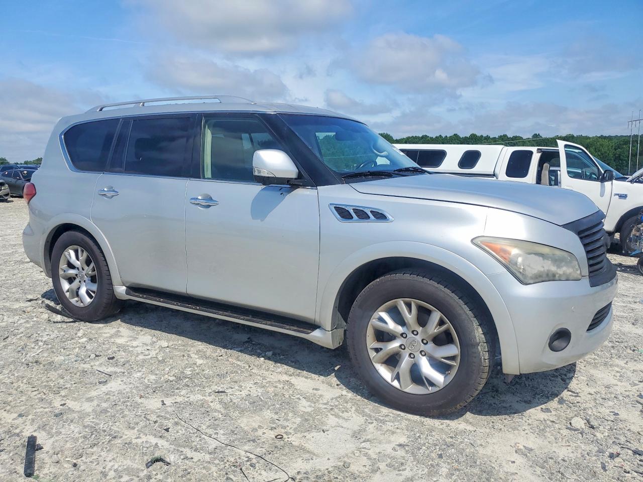 INFINITI Qx Base