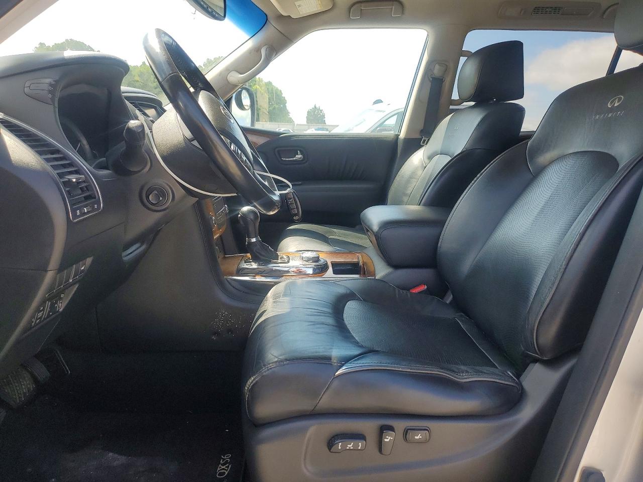 INFINITI Qx Base