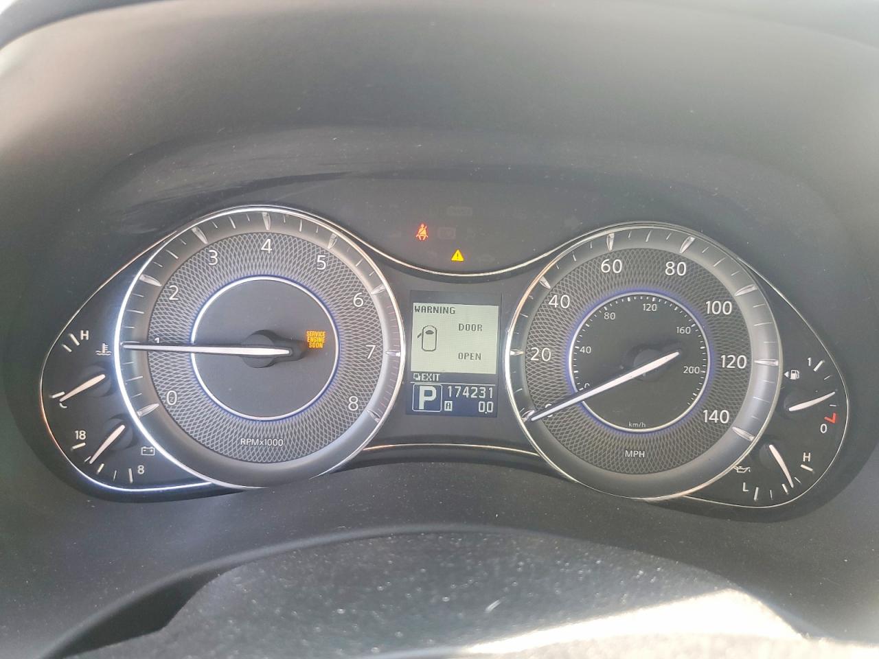 INFINITI Qx Base