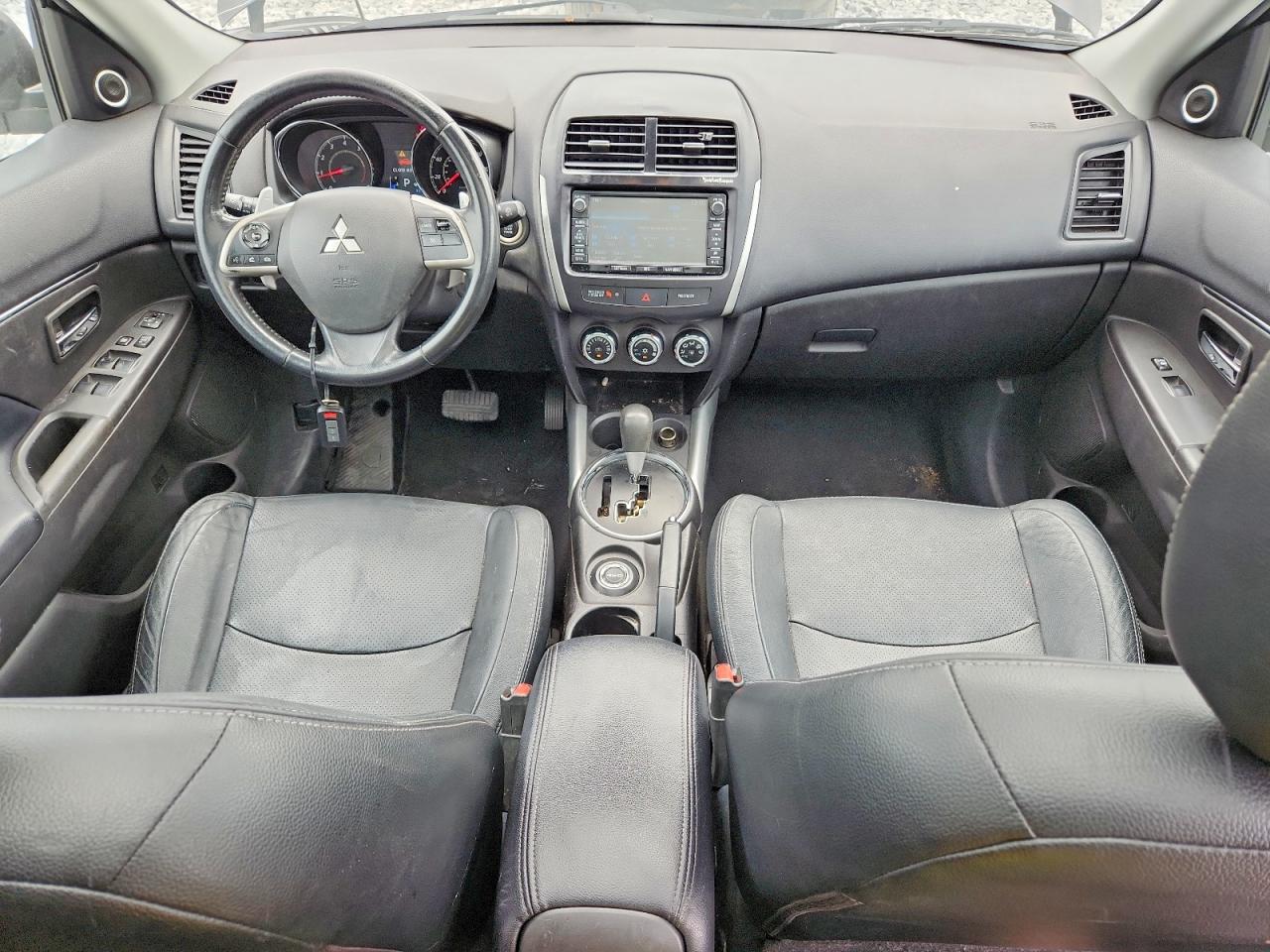 Mitsubishi Outlander Se