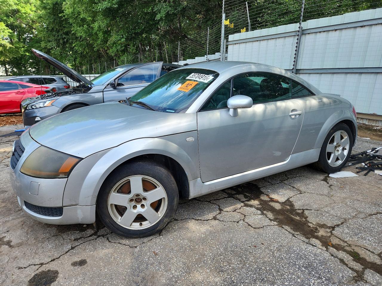 Salvage Audi TT Image