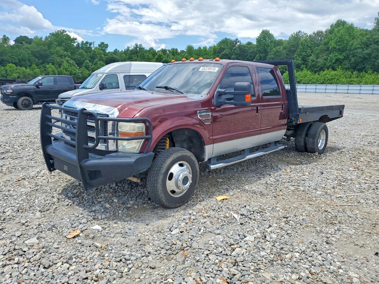 Salvage Ford F-350 Image
