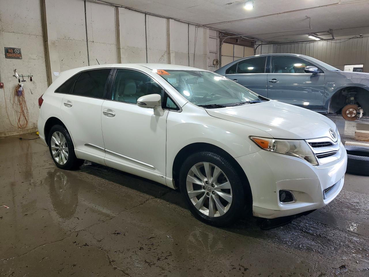 Toyota Venza Xle