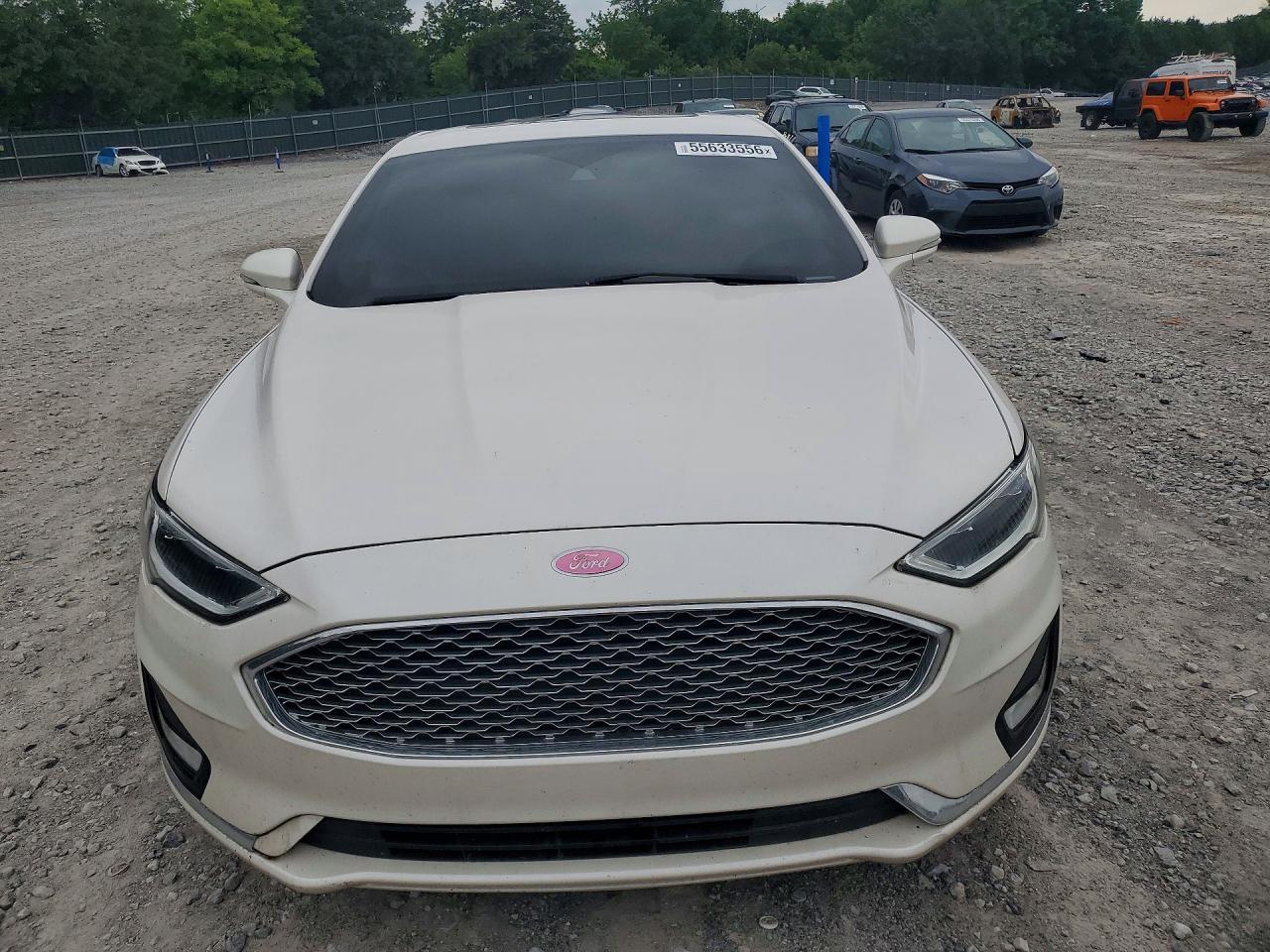 Ford Fusion Titanium