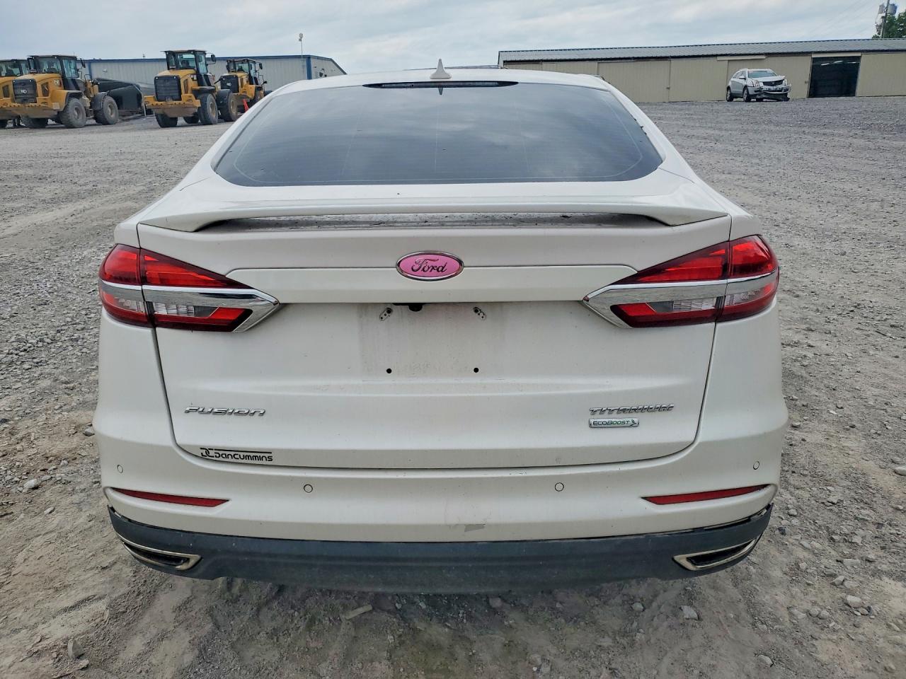 Ford Fusion Titanium