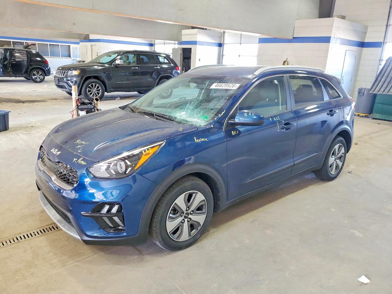 Salvage Kia Niro Image