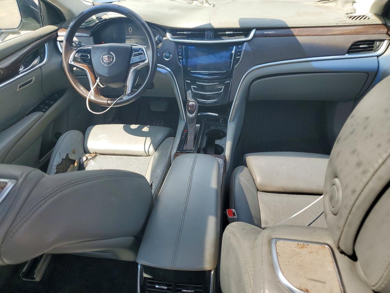 Cadillac XTS Platinum